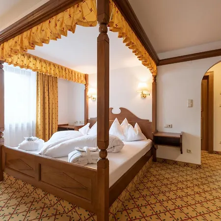 Отель Heart Arlberg Санкт-Антон-ам-Арльберг