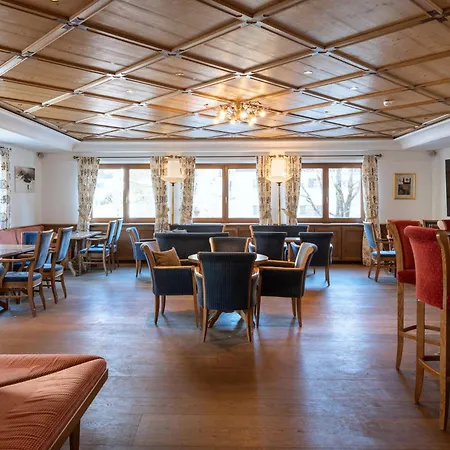 Heart Arlberg Отель Санкт-Антон-ам-Арльберг