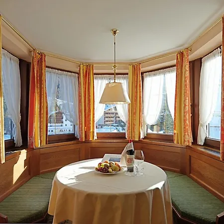 Arlberg Hotel 4*